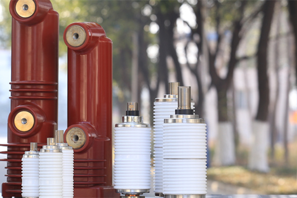 真空開(kāi)關(guān)管廠(chǎng)家難找嗎？建議這樣選廠(chǎng)家！